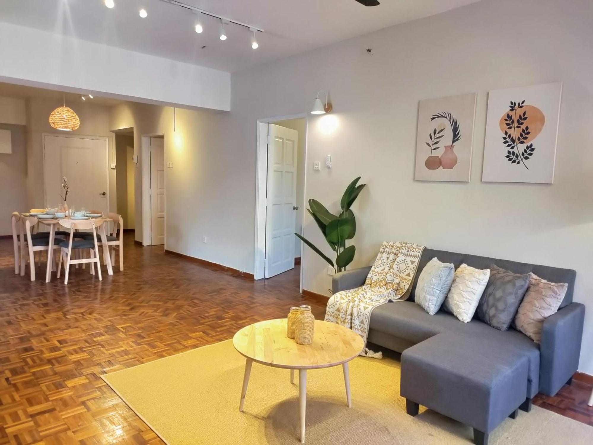 Star Regency By Plush Brinchang Room photo